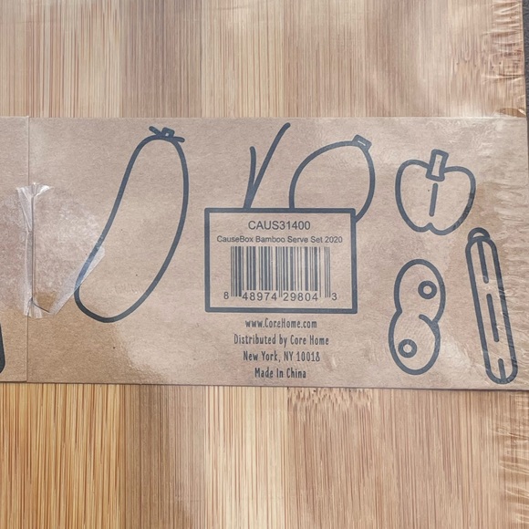 NIP Core Bamboo Serving Set - Picture 2 of 2